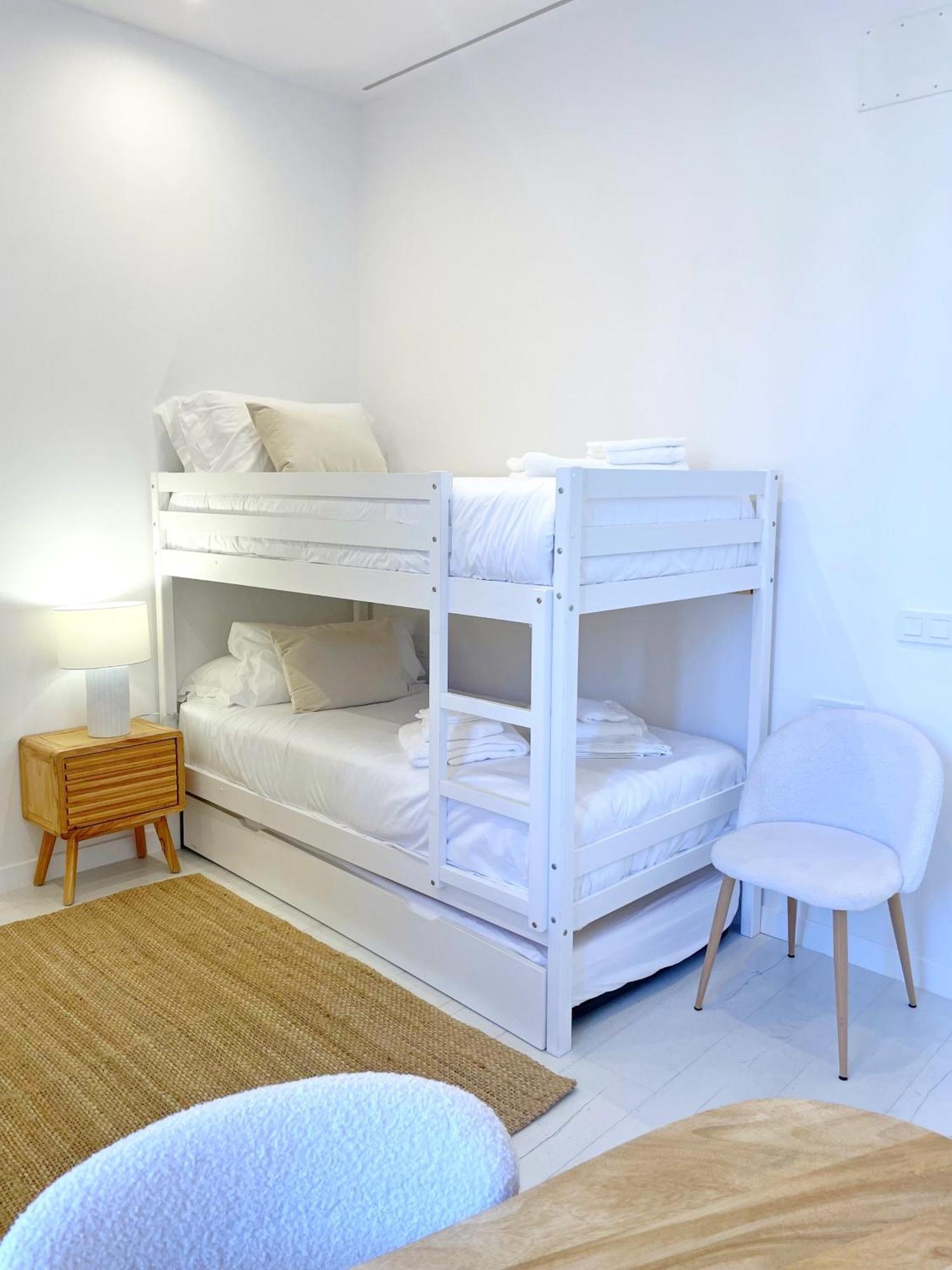 Piso Familiar Con Tres Habitaciones En La Goleta Málaga Dış mekan fotoğraf